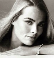 Margaux Hemingway photo #