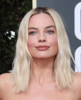 Margot Robbie photo #