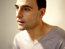 photo 20 in Mark Strong gallery [id239183] 2010-02-25