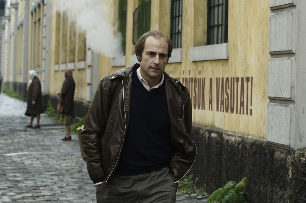 Mark Strong: pic #849313