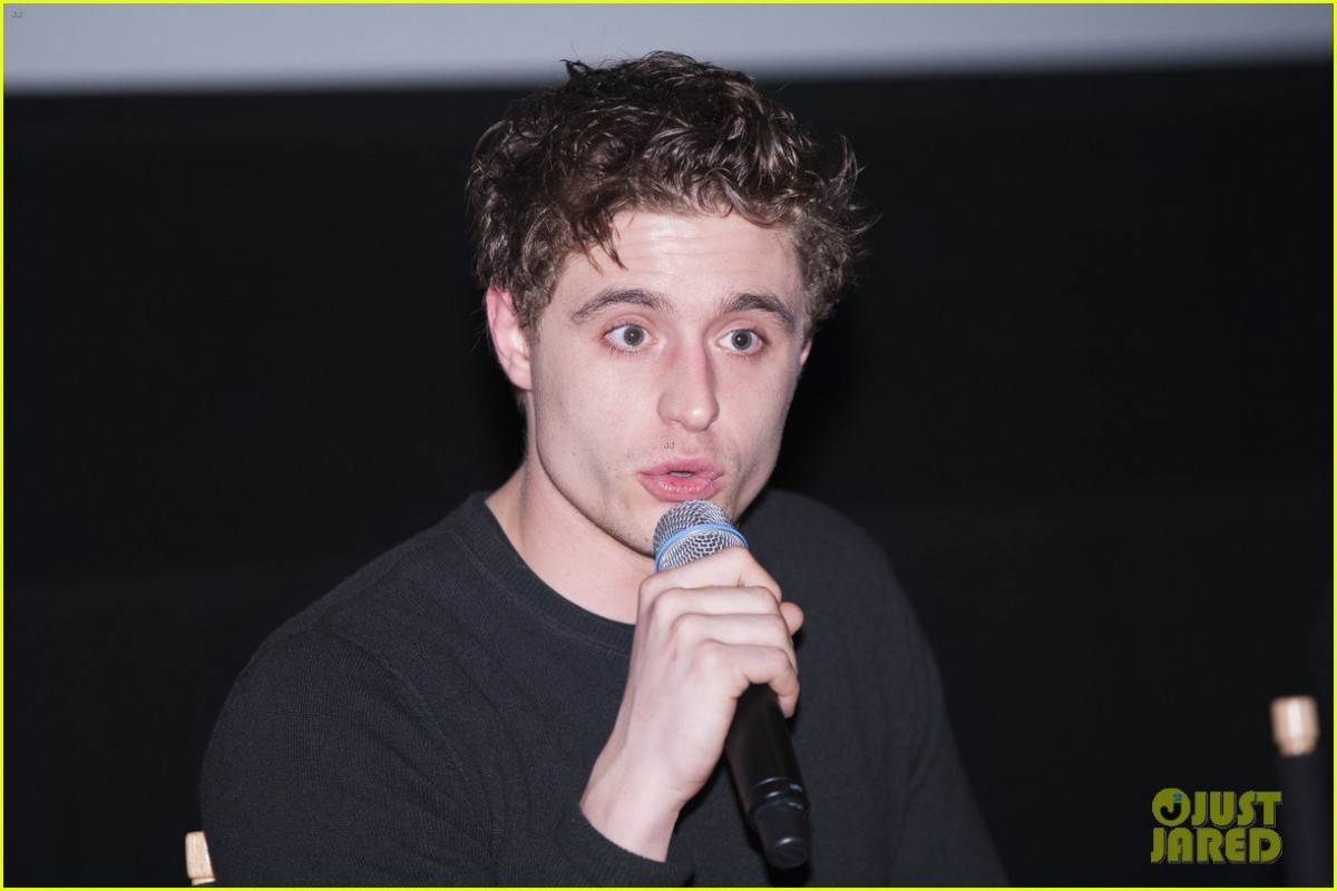 Max Irons: pic #675964