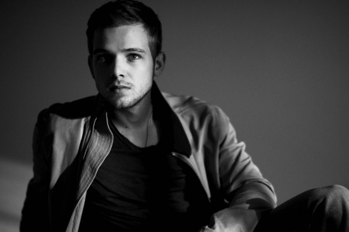 Max Thieriot: pic #536127