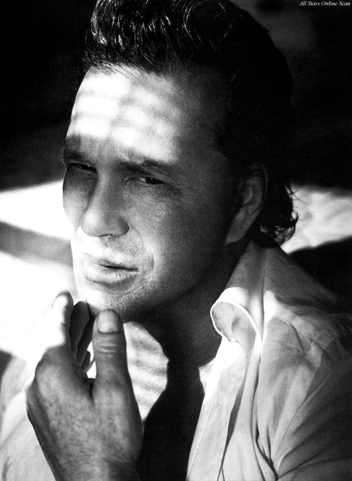 Mickey Rourke: pic #17032