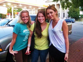 photo 14 in Miley Cyrus gallery [id411619] 2011-10-12