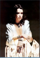 Neve Campbell photo #