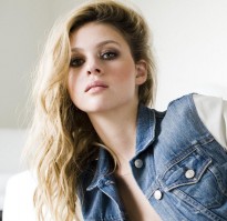 Nicola Peltz photo #