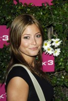 Holly Valance photo #