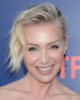 Portia De Rossi pic #1340701