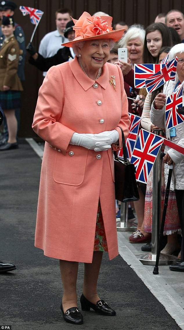 Queen Elizabeth ll : pic #948047
