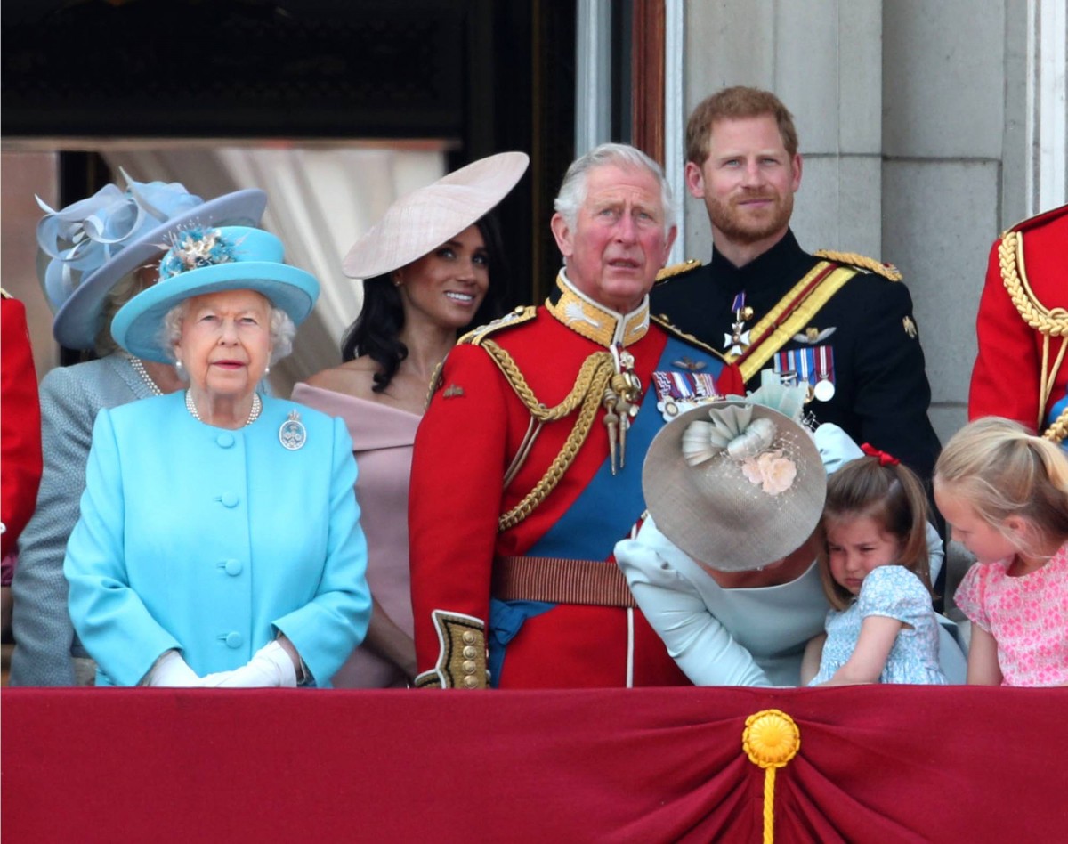 Queen Elizabeth ll : pic #1043802