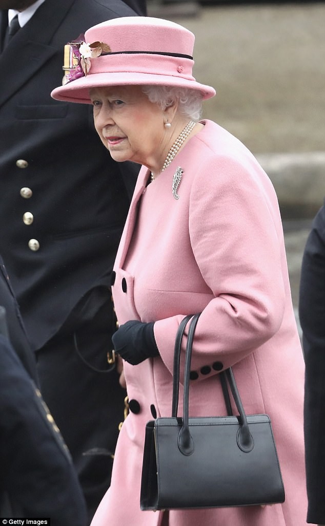 Queen Elizabeth ll : pic #1025028