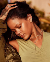 photo 5 in Rihanna gallery [id1237265] 2020-10-23