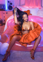 photo 25 in Rihanna gallery [id1198137] 2020-01-06