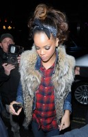 photo 4 in Rihanna gallery [id411192] 2011-10-11