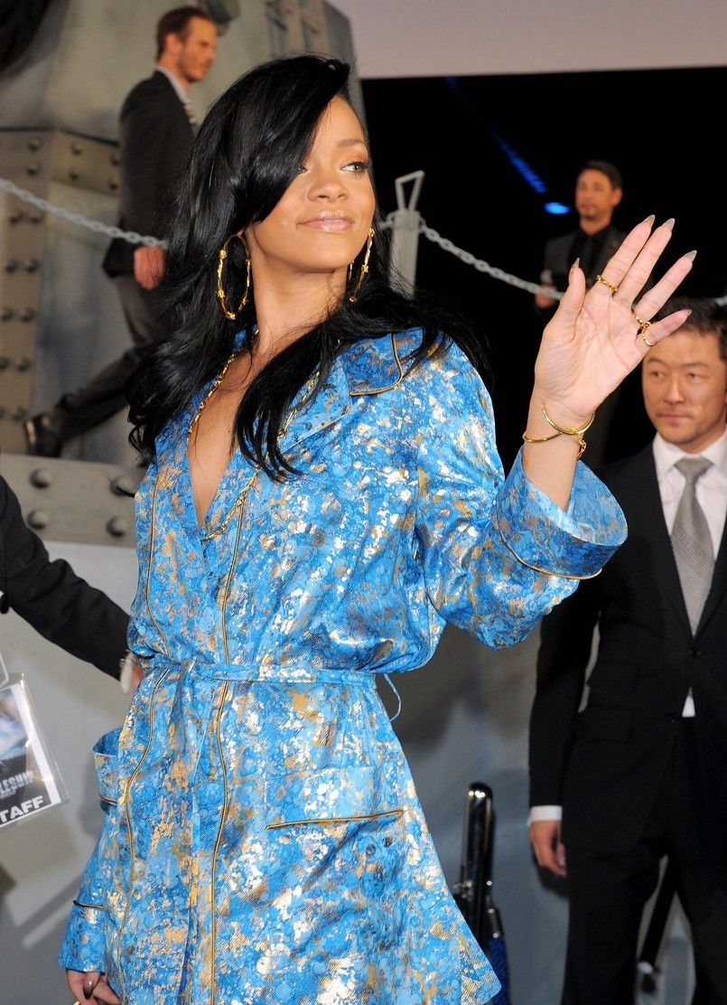 Rihanna: pic #470192