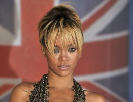 photo 18 in Rihanna gallery [id450746] 2012-02-24
