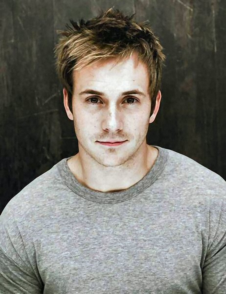 Robert Hoffman: pic #140825