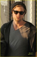 Robert Pattinson pic #123589