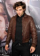Robert Pattinson pic #293947