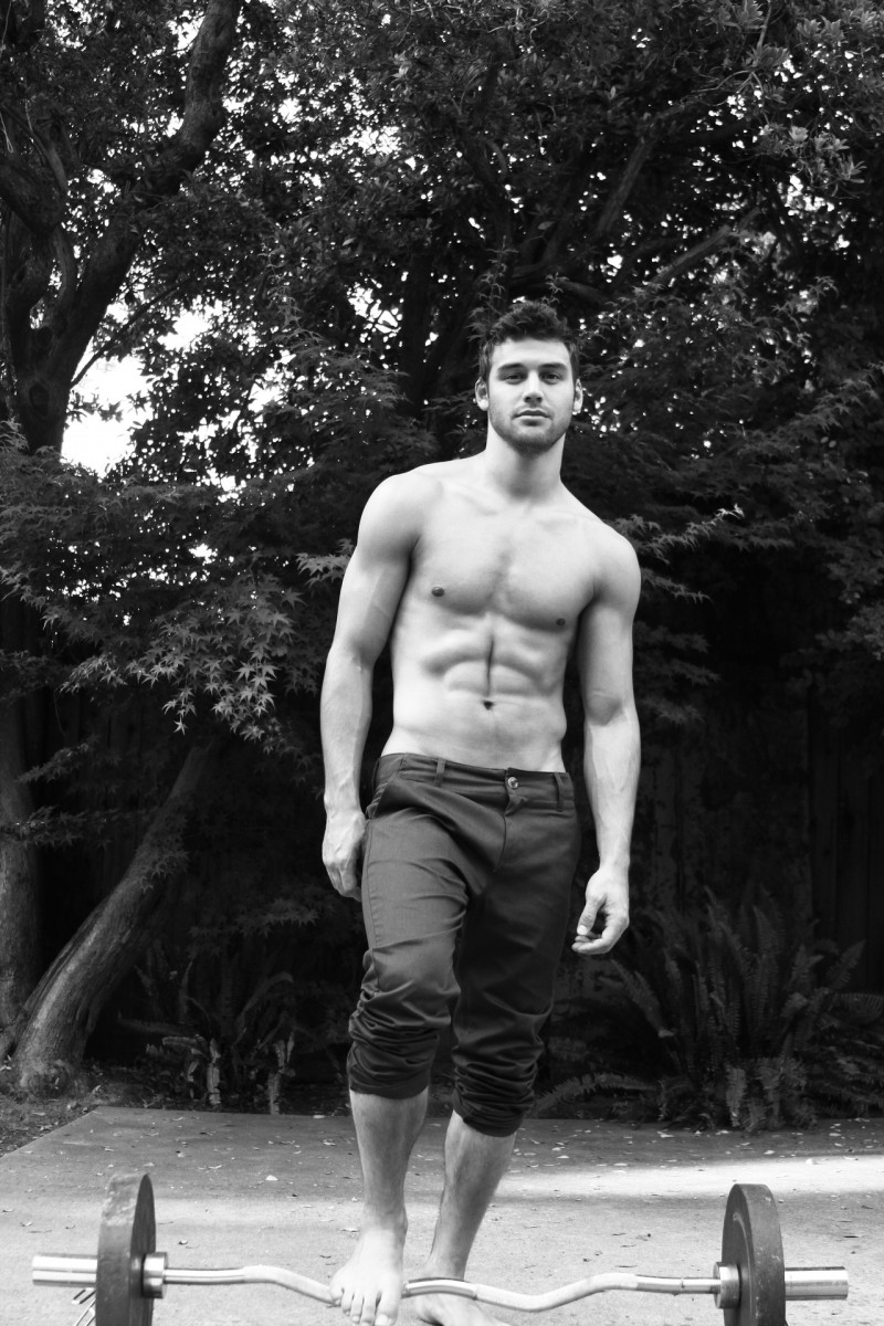 Ryan Guzman: pic #522727