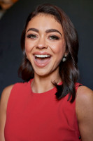 photo 4 in Sarah Hyland gallery [id1198456] 2020-01-11
