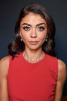 photo 3 in Sarah Hyland gallery [id1198457] 2020-01-11