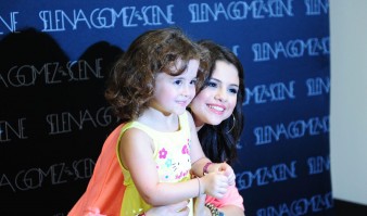 Selena Gomez photo #