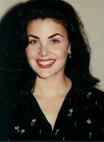 Sherilyn Fenn photo #