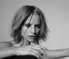 Sienna Guillory photo #