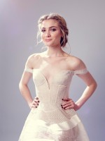 Skyler Samuels photo #