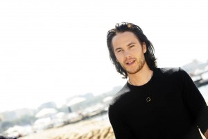 photo 26 in Taylor Kitsch gallery [id539893] 2012-10-04