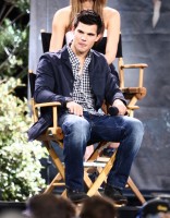 photo 26 in Taylor Lautner gallery [id265603] 2010-06-22