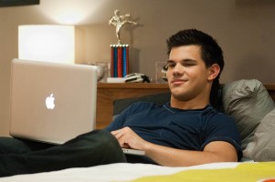 Taylor Lautner photo #