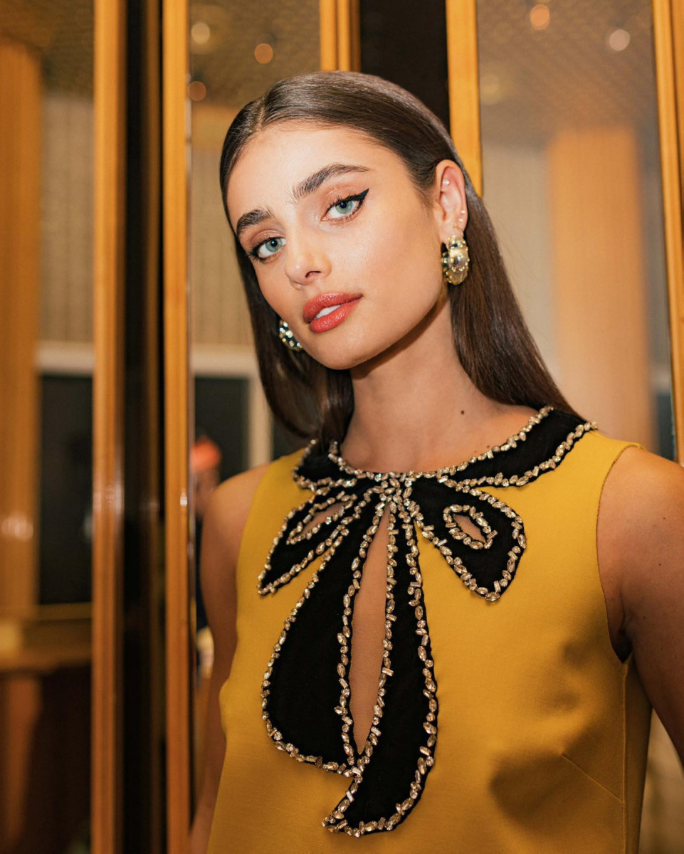 Taylor Hill: pic #1301976
