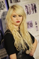 Taylor Momsen photo #