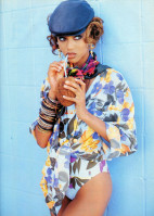 Tyra Banks photo #