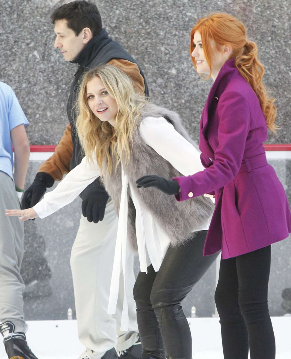 Vanessa Ray: pic #823275