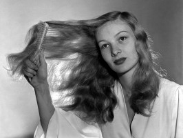 Veronica Lake photo #