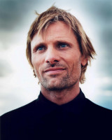 Viggo Mortensen photo #