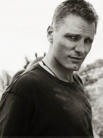 Viggo Mortensen photo #