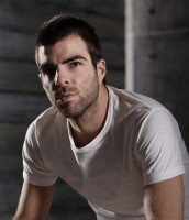 photo 10 in Zachary Quinto gallery [id276898] 2010-08-11