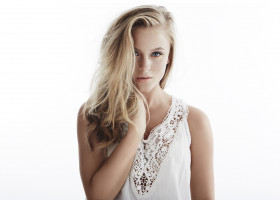 Zara Larsson pic #902527