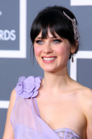 Zooey Deschanel photo #