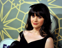 Zooey Deschanel photo #