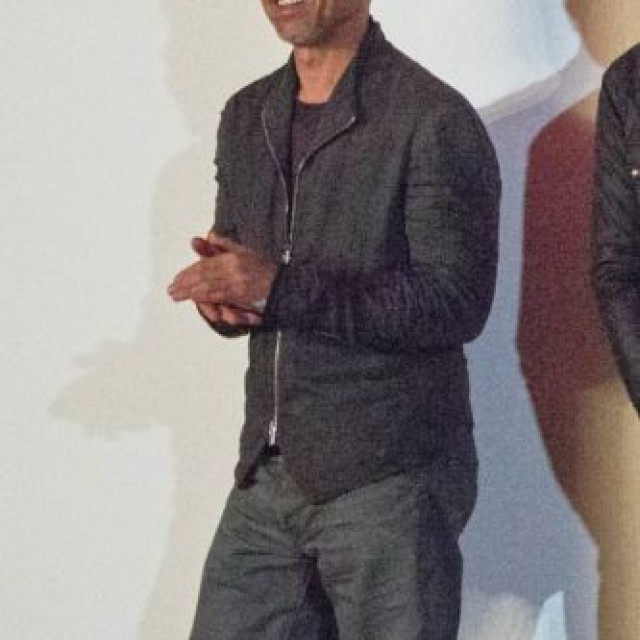 Bradley Cooper Photobombed Brad Pitt At Glastonbury Festival