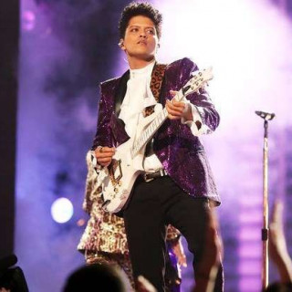 Bruno Mars will not play Prince in a new movie