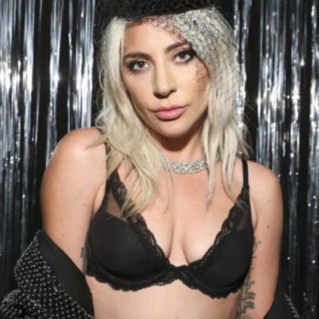 Lady Gaga 'forgot' to dress for the Grammy 2019 party