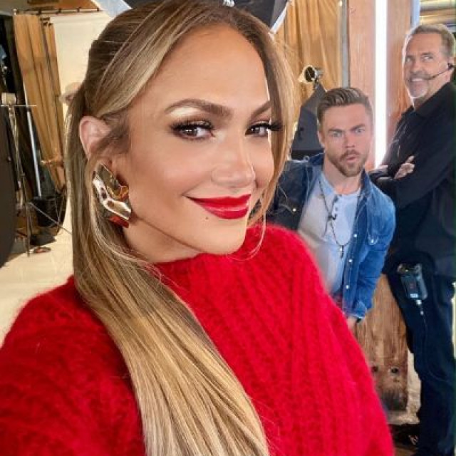 50-year-old Jennifer Lopez shines in a spicy photoshoot