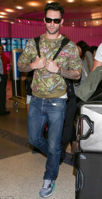 photo 24 in Adam Levine gallery [id737083] 2014-10-30 00:00:00