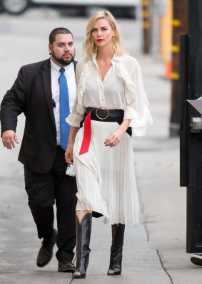 Charlize Theron pic #1018902